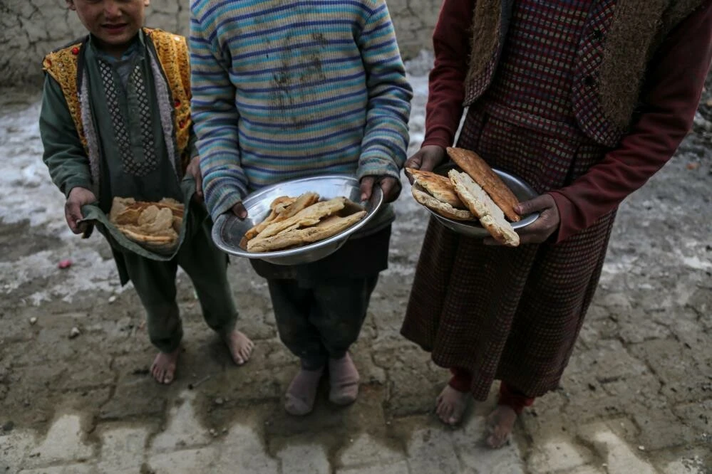 Afganistan'ın yarısı açlıkla boğuşuyor! Soğuktan ölenlerin sayısı her geçen gün artıyor