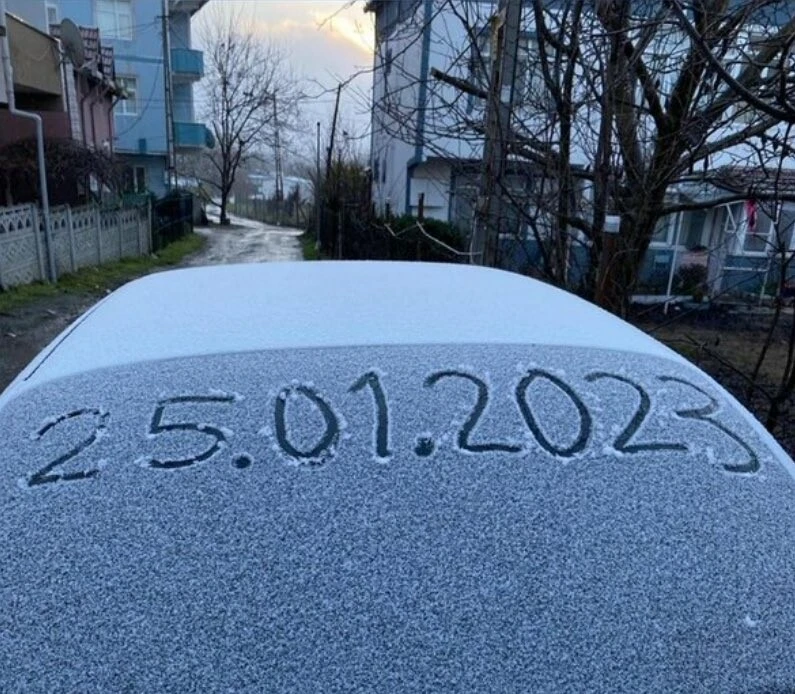 Uzmanlar kar yağışı için net tarih verdi: İstanbul'daki kar paylaşımı heyecan yaşattı!