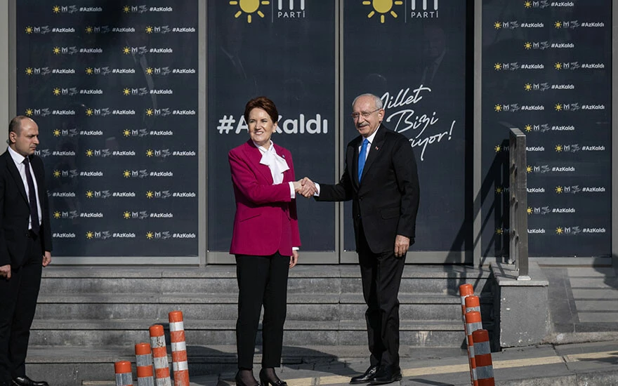 6’lı masa toplandı! İYİ Parti ev sahipliğinde görüşme başladı, aday gündemde