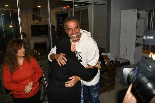 Survivor macerası 15 gün süren Berdan Mardini, gözyaşlarını tutamadı, neyi özlediğini açıkladı!