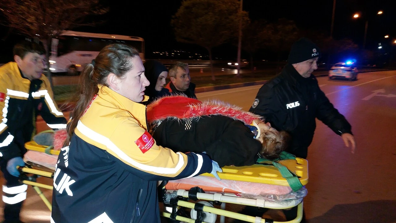 Hırsızı yakalamak için yola çıkan aile kaza yaptı: 1 ölü, 2 yaralı