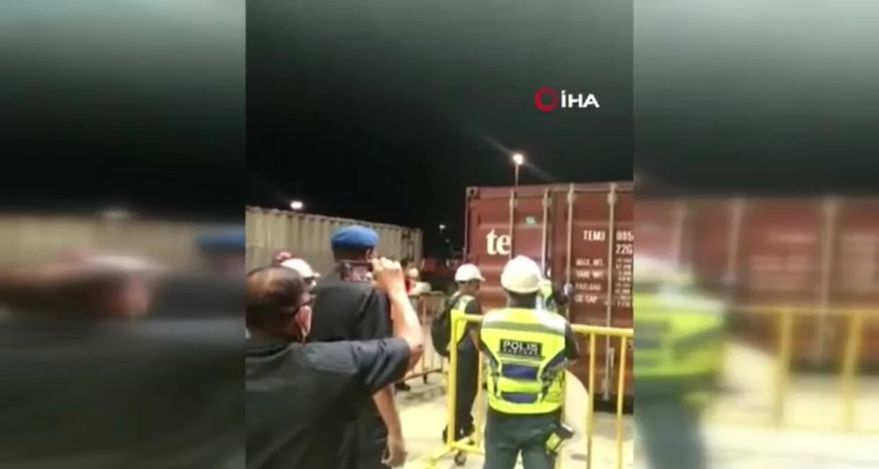 Bangladeş'te arkadaşlarıyla saklambaç oynayan çocuk Malezya'da sobelendi! Herkesi şoke eden olay