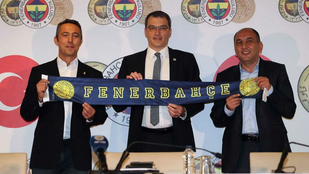 Fenerbahçe'den kovulan Damien Comolli, Fransa'yı salladı!