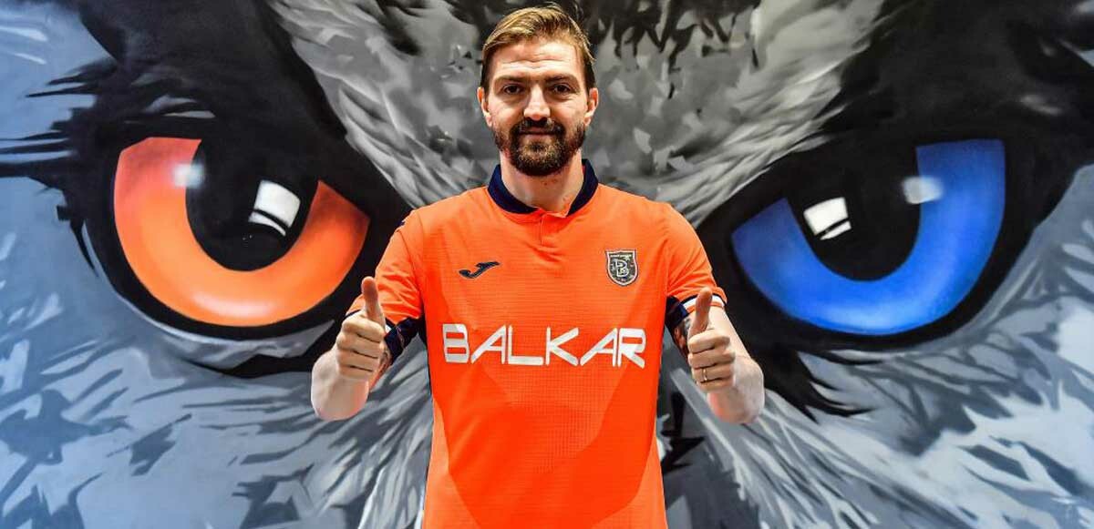 Medipol Başakşehir, Caner Erkin&#039;i resmen açıkladı