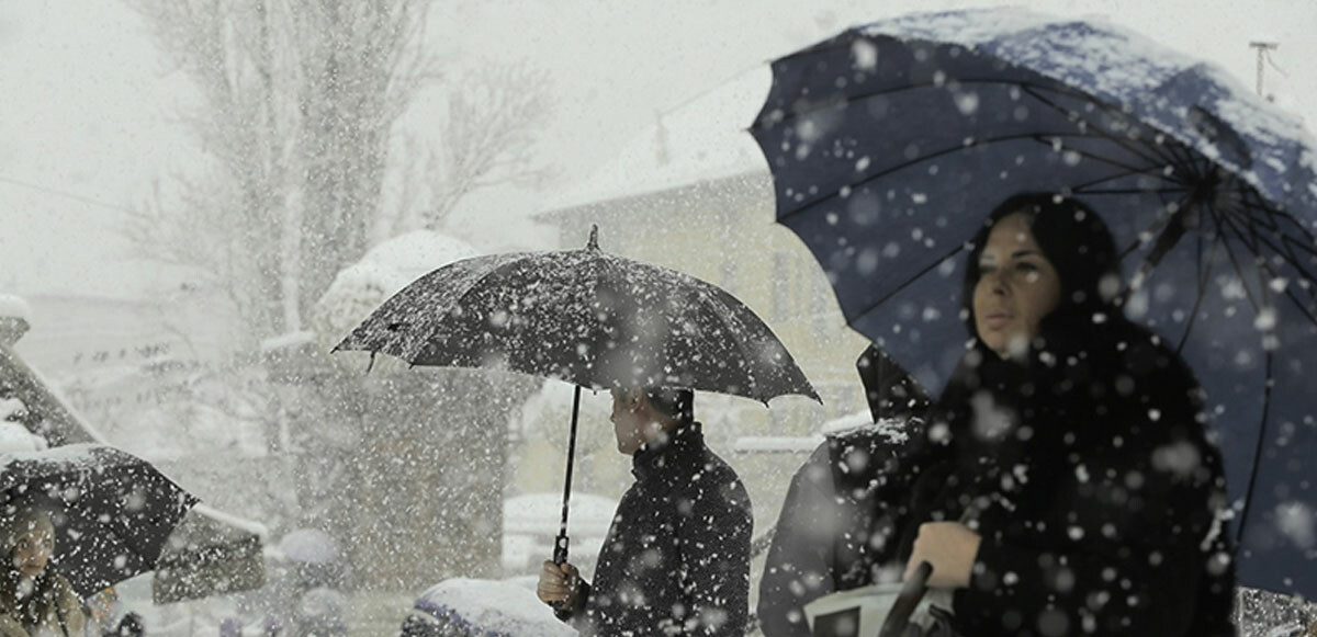 Artık kar vakti: En az 20 il beyaz örtü ile kaplanıyor! Meteoroloji güncel verileri paylaştı