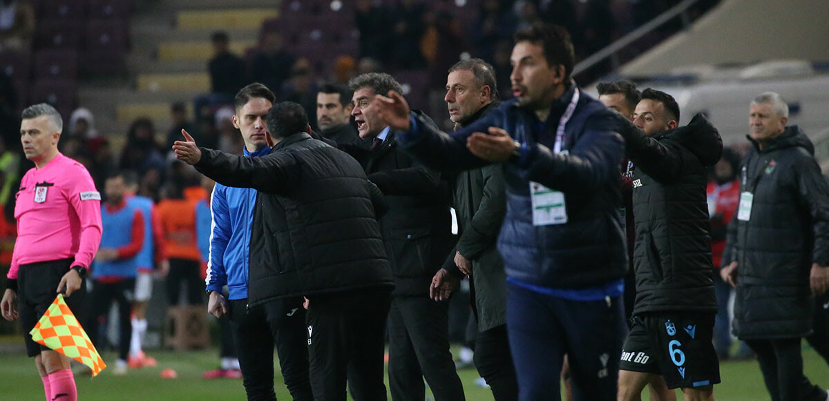 Trabzonspor geçen yılı mumla arıyor! Dış sahada adeta çöktü, kalesini gole kapatamadı