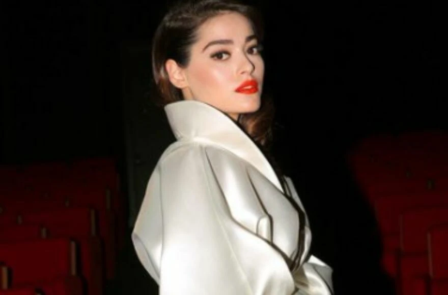 Simay Barlas kaç yaşında, instagram hesabı ne? Ömer dizisi Süreyya kimdir, gerçek adı ne?