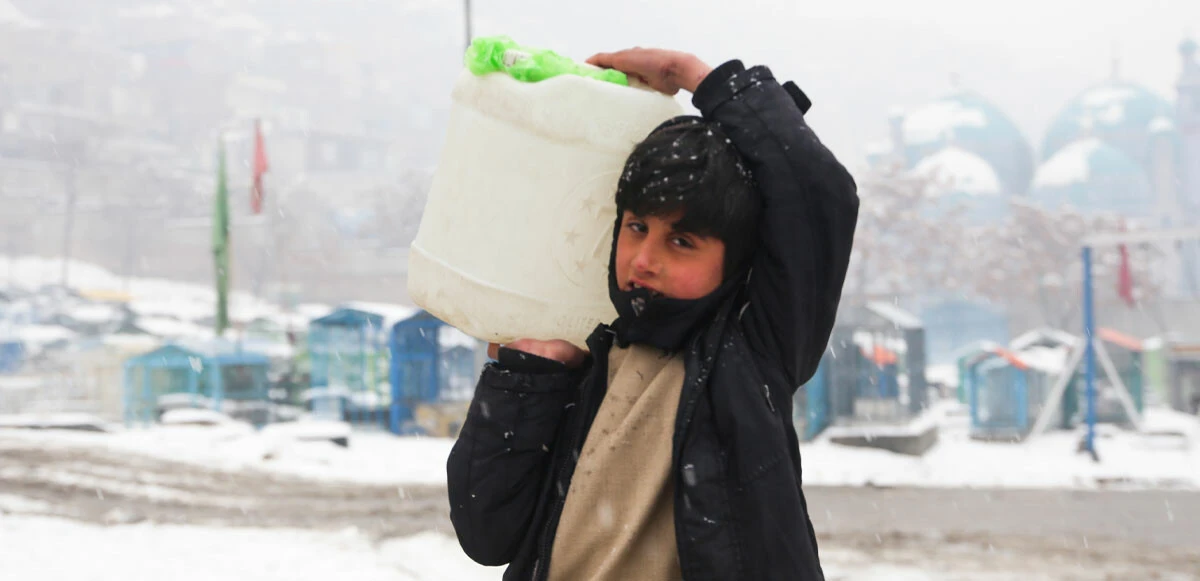 Afganistan'da 28 milyonun acil yardıma ihtiyacı var sadece 30 bine yardım ulaştı! Soğuktan ölenlerin sayısı artıyor