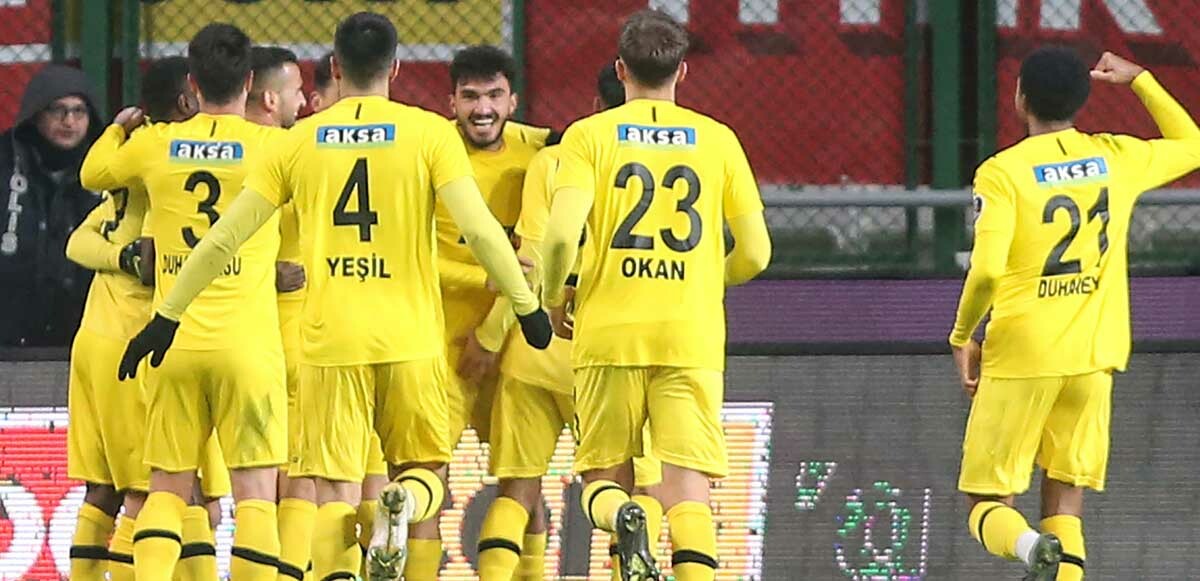 İstanbulspor deplasmanda tek golle kazandı