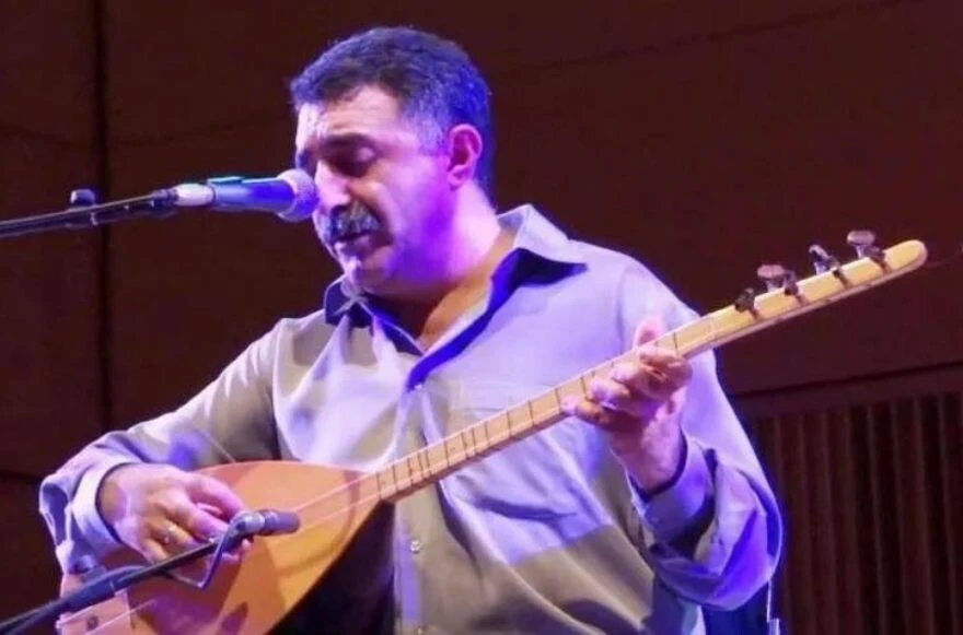 Erdal Erzincan kimdir, kaç yaşında, şarkıları neler? Erdal Erzincan eşi kim?