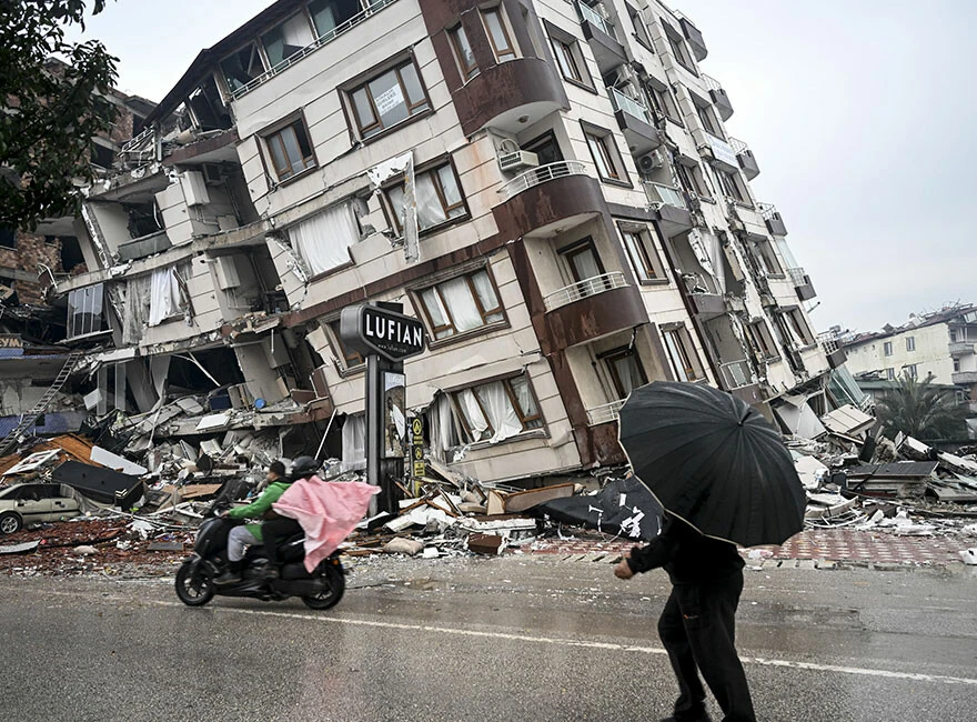 Son dakika! Kahramanmaraş depremi Türkiye'yi vurdu! Bölge beşik gibi sallandı: AFAD bilançoyu açıkladı