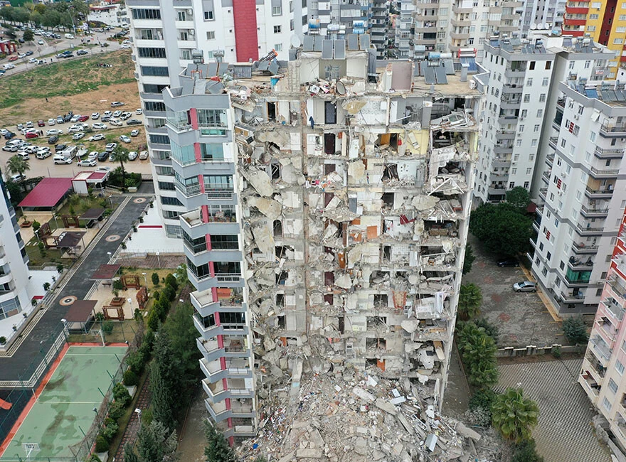 Son dakika! Kahramanmaraş depremi Türkiye'yi vurdu! Bölge beşik gibi sallandı: AFAD bilançoyu açıkladı