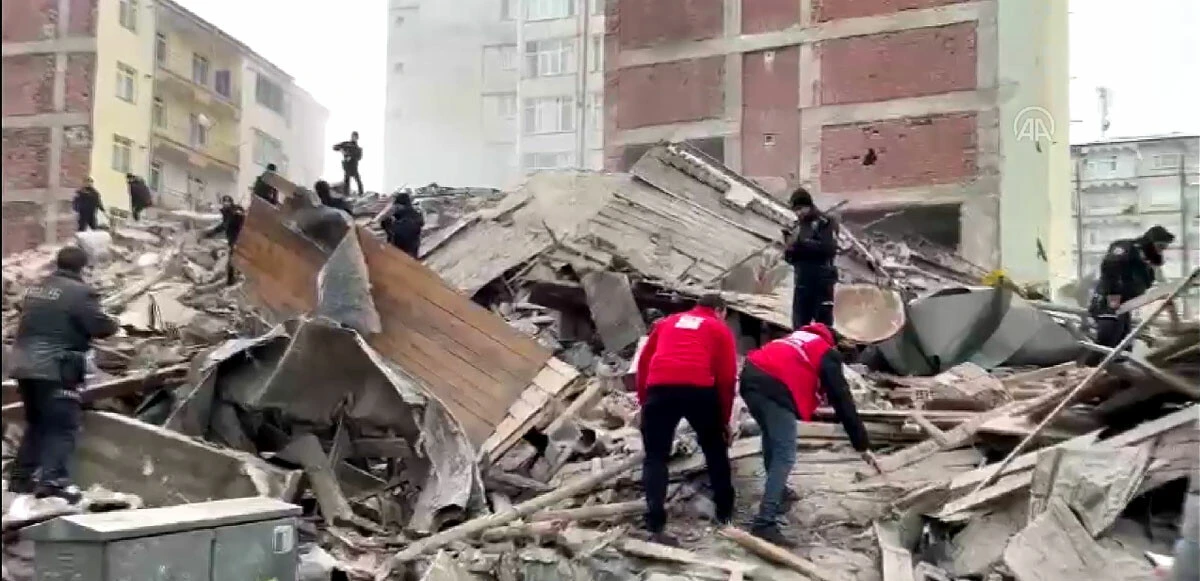 Dünya Sağlık Örgütü’nden yardım: Deprem bölgelerindeki sağlık sistemine destek olacağız