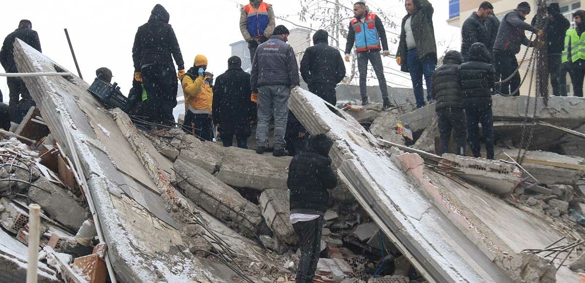 Malatya’da deprem sonrası kahreden haber: 3 yaşındaki çocuğun cansız bedenine ulaşıldı