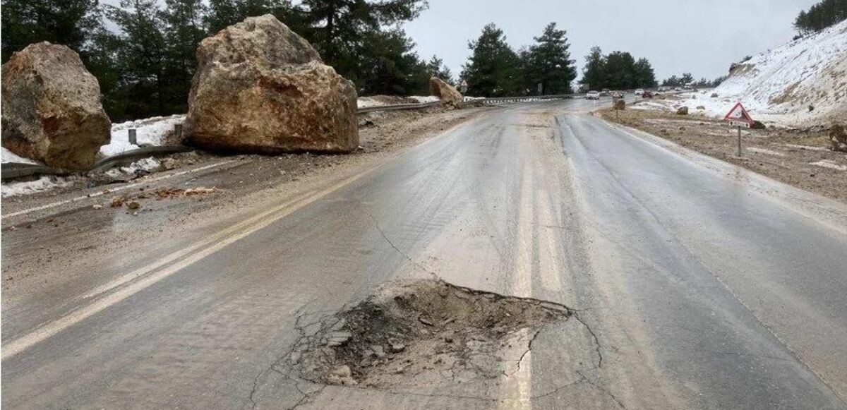 Gaziantep Adana yolu açık mı? Gaziantep Adana yolu deprem sonrası nasıl? Deprem sonrası hangi yollar kapalı?