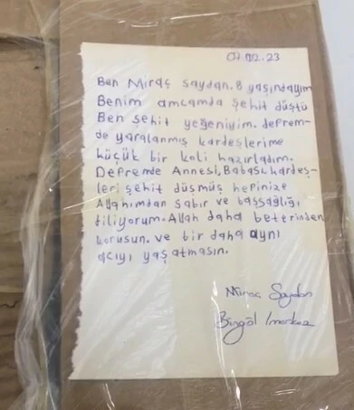 Şehit yeğeni 8 yaşındaki çocuktan duygulandıran deprem notu