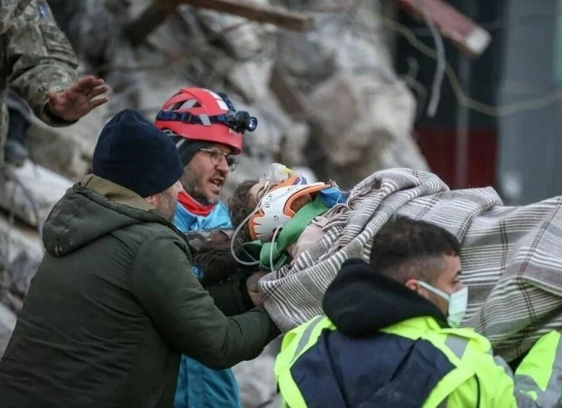 Uzmanlar, deprem bölgesindeki hipotermi tehlikesine karşı uyarıyor: Doğrudan ısı uygulamayın!