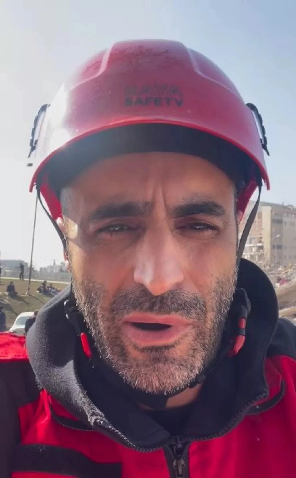 Deprem bölgesindeki Alper Kul isyan etti: Ne olur yanıltıcı bilgi atmayın!