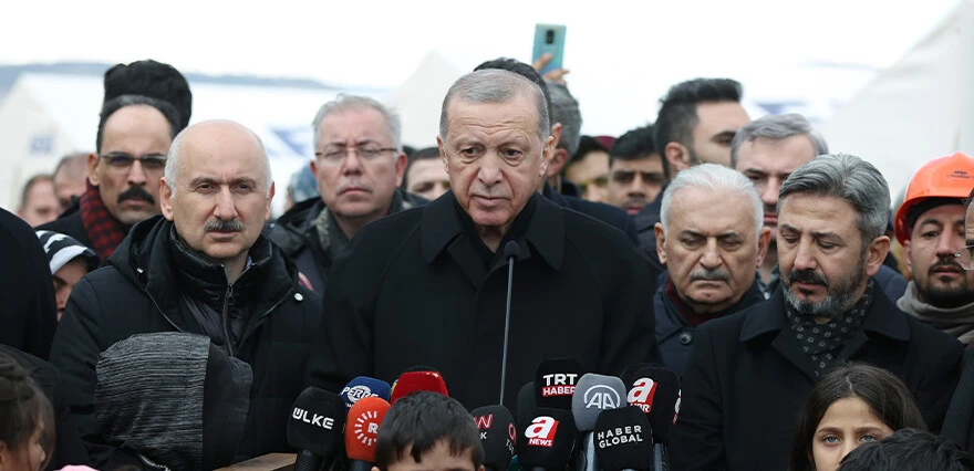 Son dakika! Cumhurbaşkanı Erdoğan, Adıyaman'da duyurdu: Depremzedelere taşınma ve kira desteği