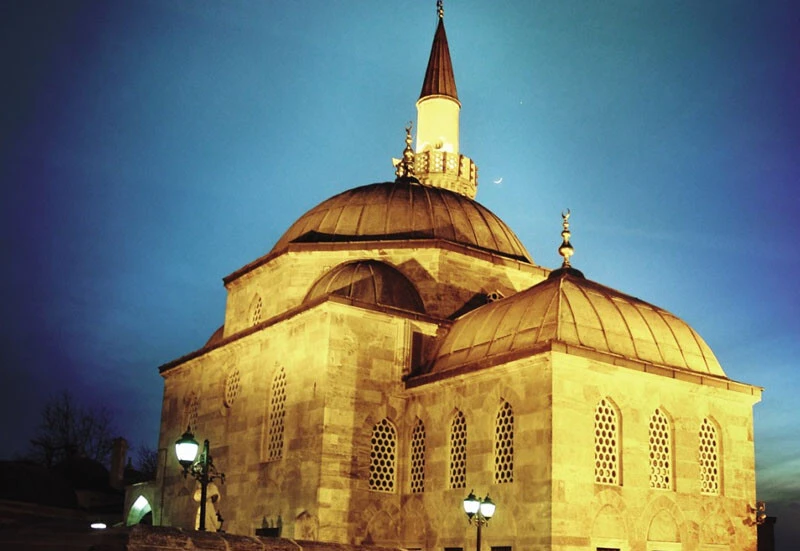 Yüzyıllara meydan okuyor: İşte Mimar Sinan’ın da eserlerinde kullanılan deprem sistemi!