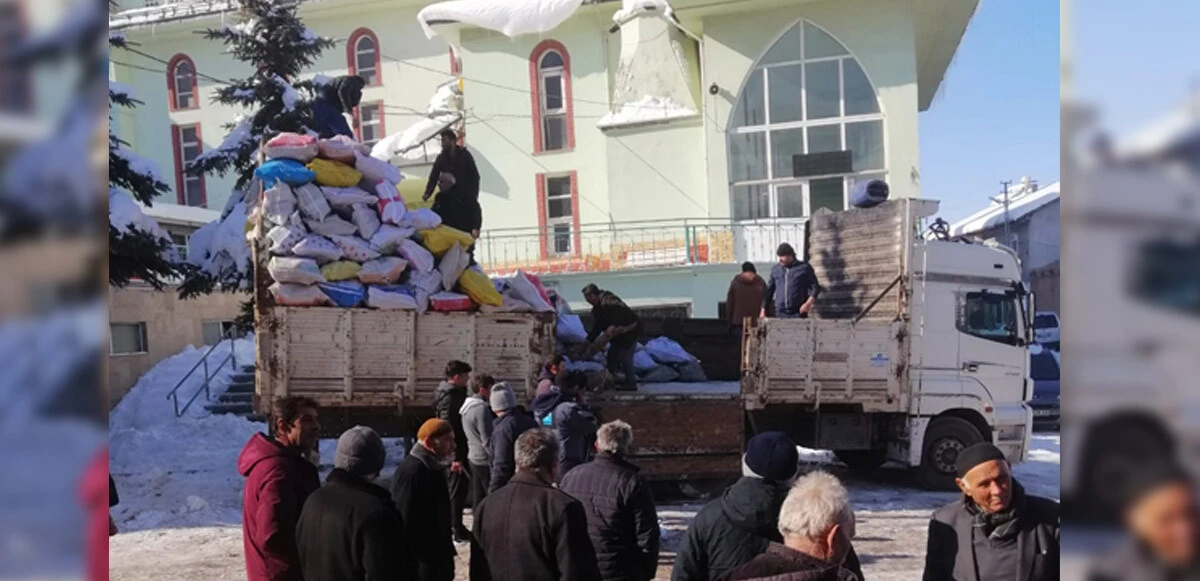 Türkiye tek yürek: Deprem bölgelerine kamyon kamyon yakacak yardımı