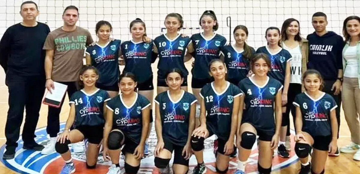 KKTC voleybol takımı kafilesinden 16 öğrenci depremde öldü