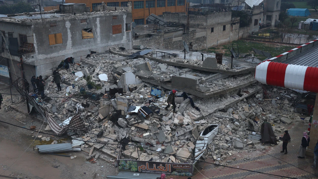 Yardım çağrısında bulunan Suriye'ye ABD'den yaptırım muafiyeti: Hayat kurtarmak için engellenmeyecek