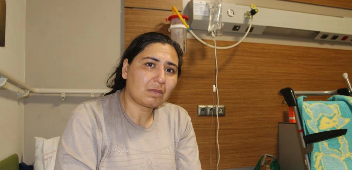 Adana'da duygulandıran görüntü: Enkazda ayrılan eller hastanede bir araya geldi