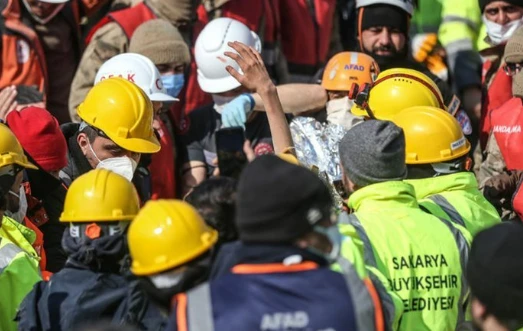 Depremin 6. gününde enkazdan güzel haberler peşpeşe geldi: İşte inanılmaz kurtuluşlar