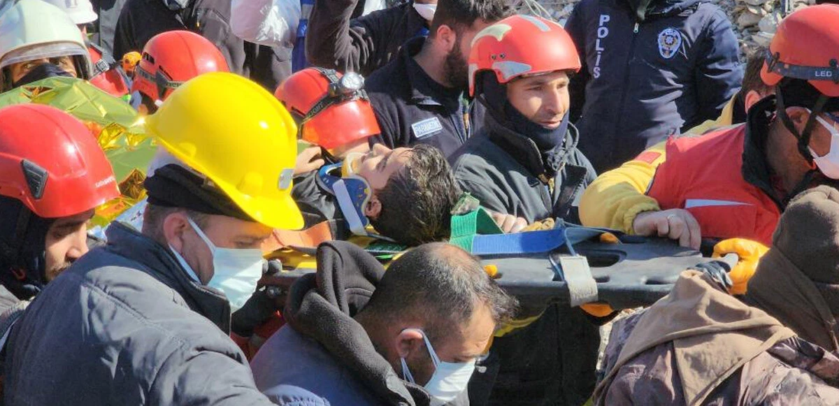 Son dakika! Enkazdan iyi haberler ardı ardına geliyor: Hayata böyle merhaba dediler