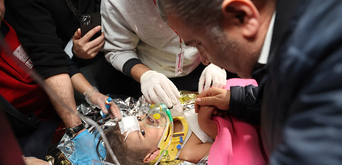 Son dakika! Enkazdan iyi haberler ardı ardına geliyor: Hayata böyle merhaba dediler