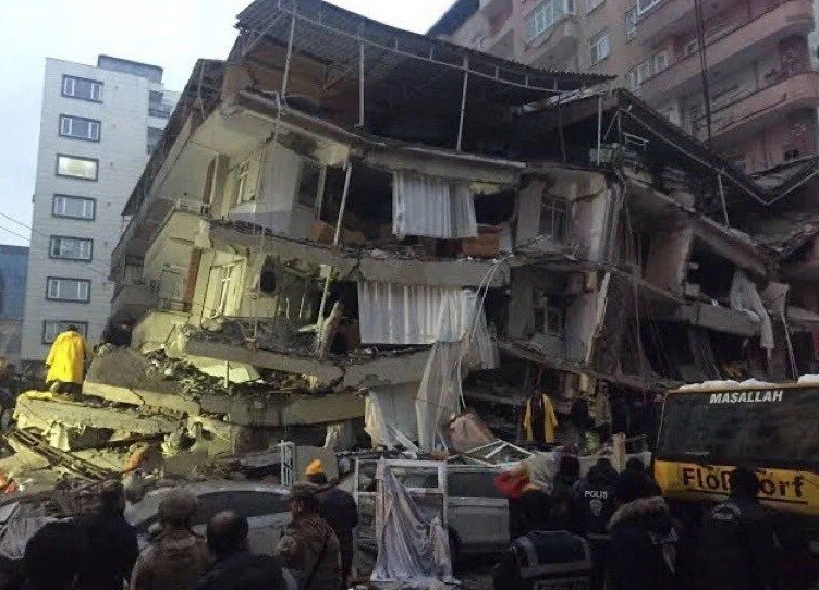 Enkaz altında kalan Kuruluş Osman'ın oyuncusu ve eşinden acı haber geldi: Cansız bedenlerine ulaşıldı