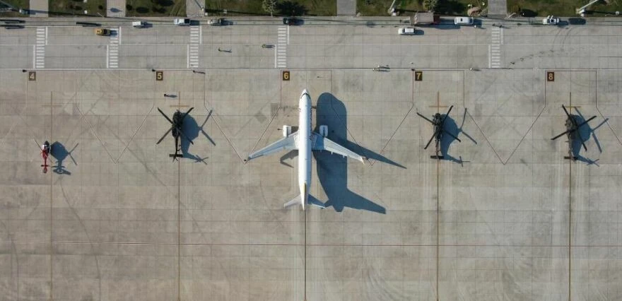 Depremden zarar gören Hatay Havalimanı hizmet vermeye başladı