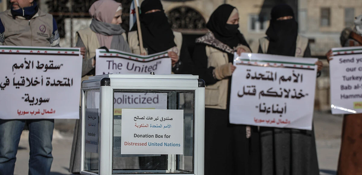 Suriye'deki depremzedelerden BM protestosu: Sessizliğiniz evlatlarımızı öldürdü