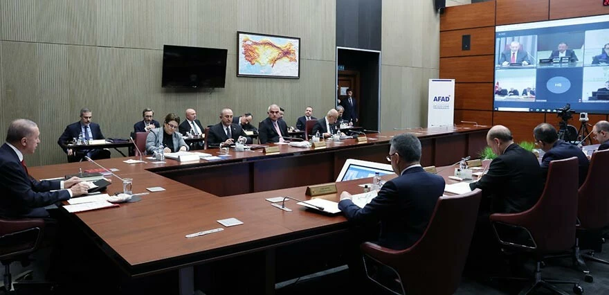 Kabine AFAD merkez binasında toplandı! Tek gündem ‘deprem'