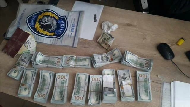 Rus arama kurtarma ekibi enkazda buldu! Hemen polise koştu