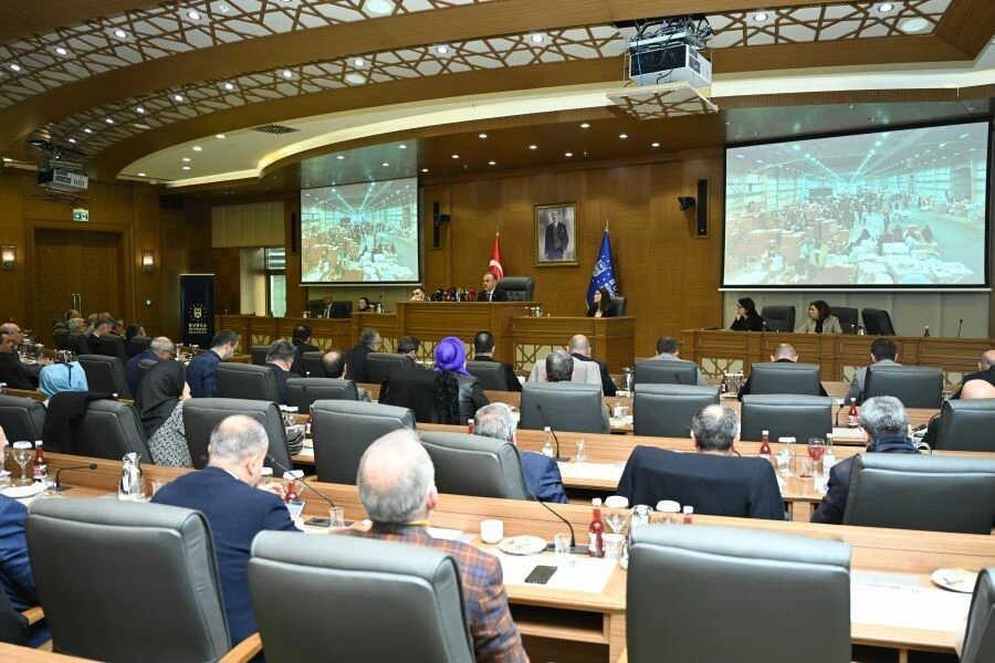 Dönüşüm ya bizim elimizden ya depremden olacak