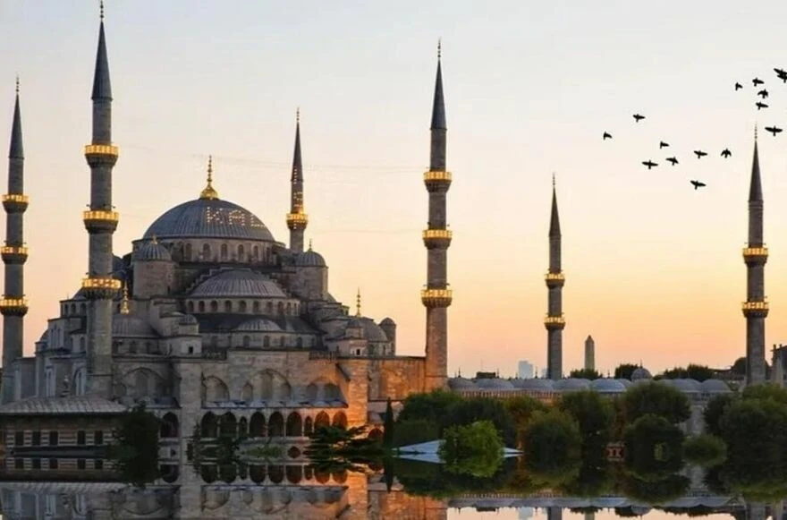 Yarın Ne Kandili, Bugün Kandil Mi? 17 Şubat 2023 Miraç Kandili Mi?