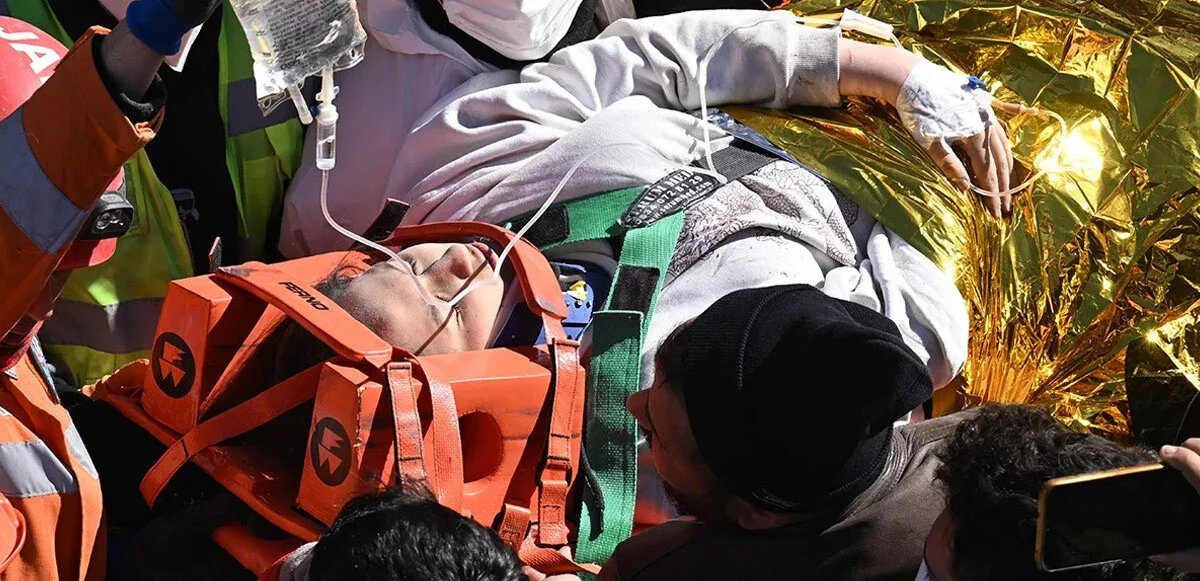 Son dakika! 248. saattin umudu: 17 yaşındaki genç kız 11. günde kurtarıldı