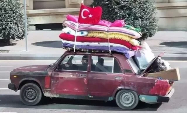 Eski aracıyla Türkiye'ye yardıma koşan Azerbaycanlı Server'e yeni araç hediye edildi