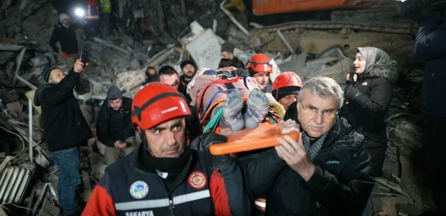 Canla başla çalışan kahraman itfaiyeciler tarifsiz acıyı tarif etti!