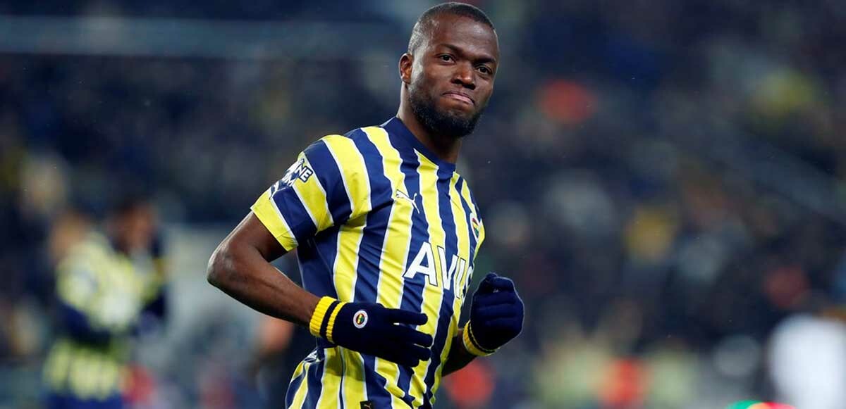 Enner Valencia, Fenerbahçe ile sözleşme yenileyecek mi? Menajeri açıkladı