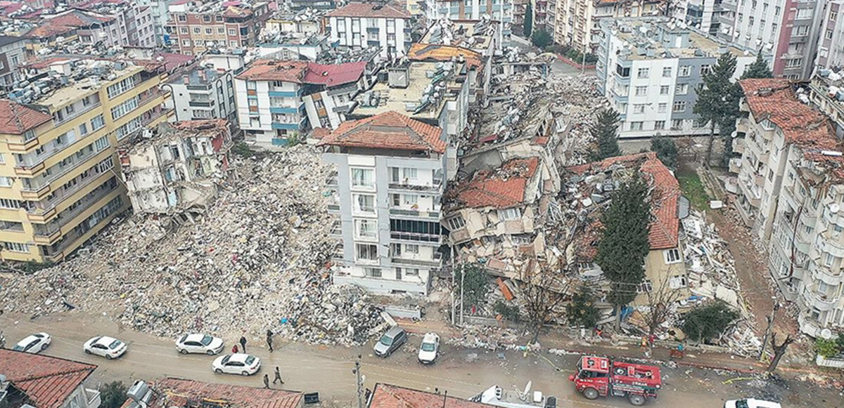 Hatay'da 52 binanın enkaz kaldırma çalışmaları başlıyor