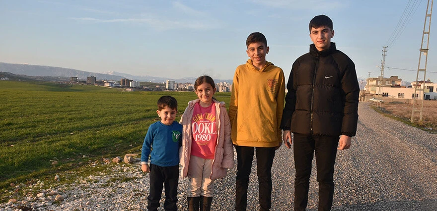 'Sami Usta'nın limonatasıyla hayata tutundular! Enkazdan 87 saat sonra çıkarılan kardeşler yaşadıklarını anlattı