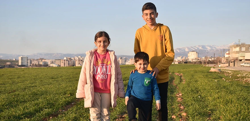 'Sami Usta'nın limonatasıyla hayata tutundular! Enkazdan 87 saat sonra çıkarılan kardeşler yaşadıklarını anlattı
