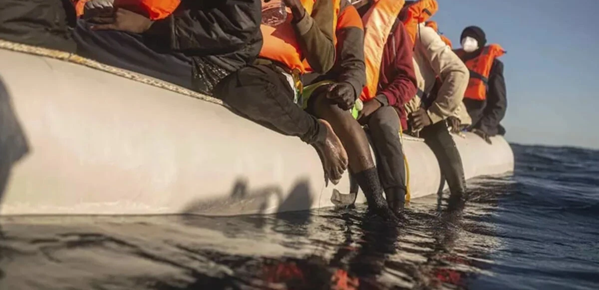 İtalya açıklarında düzensiz göçmen faciası