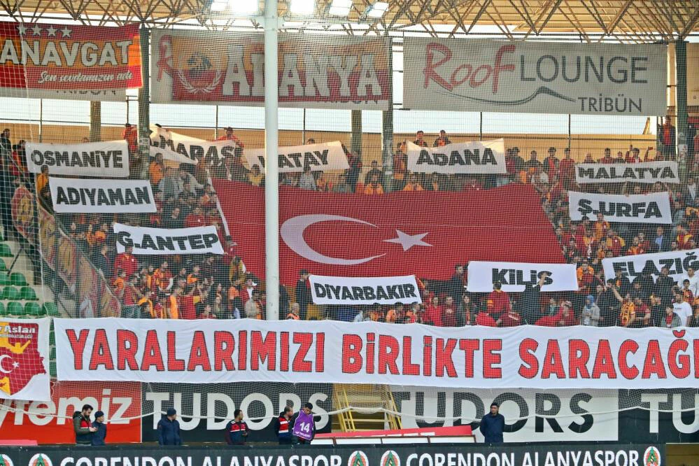Alanyaspor-Galatasaray maçında duygu dolu anlar