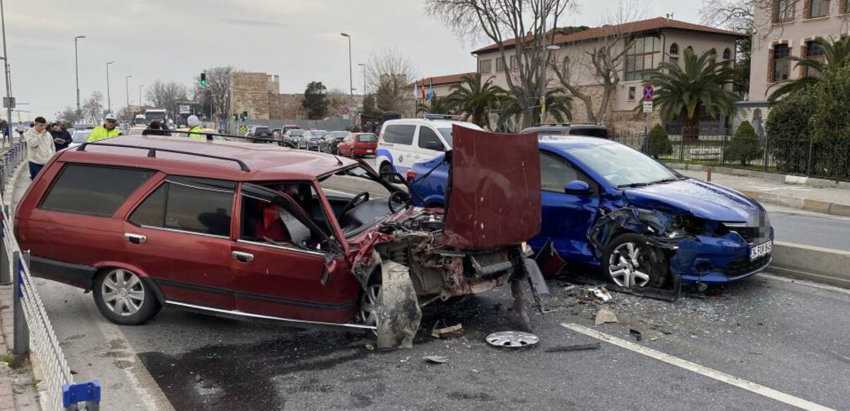 Kaza yaptı, aracı da bırakıp kaçtı