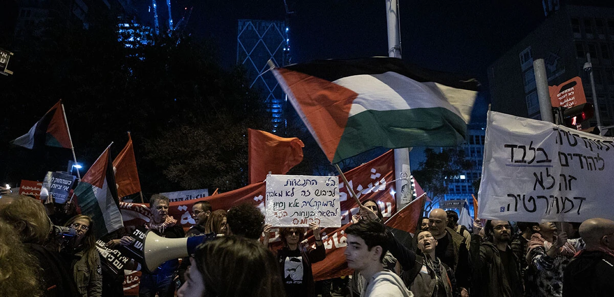 İsrail halkı sokağa döküldü, topun ağzında Netanyahu var: Siyonizmden kurtuluş