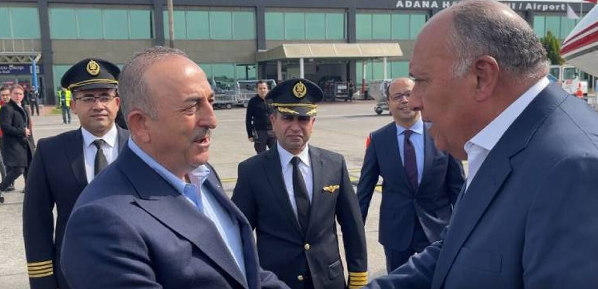 Mısır&#039;dan Türkiye&#039;ye tarihi ziyaret! Dışişleri Bakanı Çavuşoğlu: Yeni bir sayfa açıyoruz